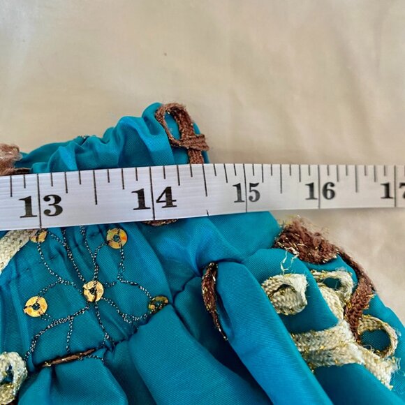 Marie Antoinette Rococo 18th Century French Court Dress Halloween Costume - Picture 15 of 16